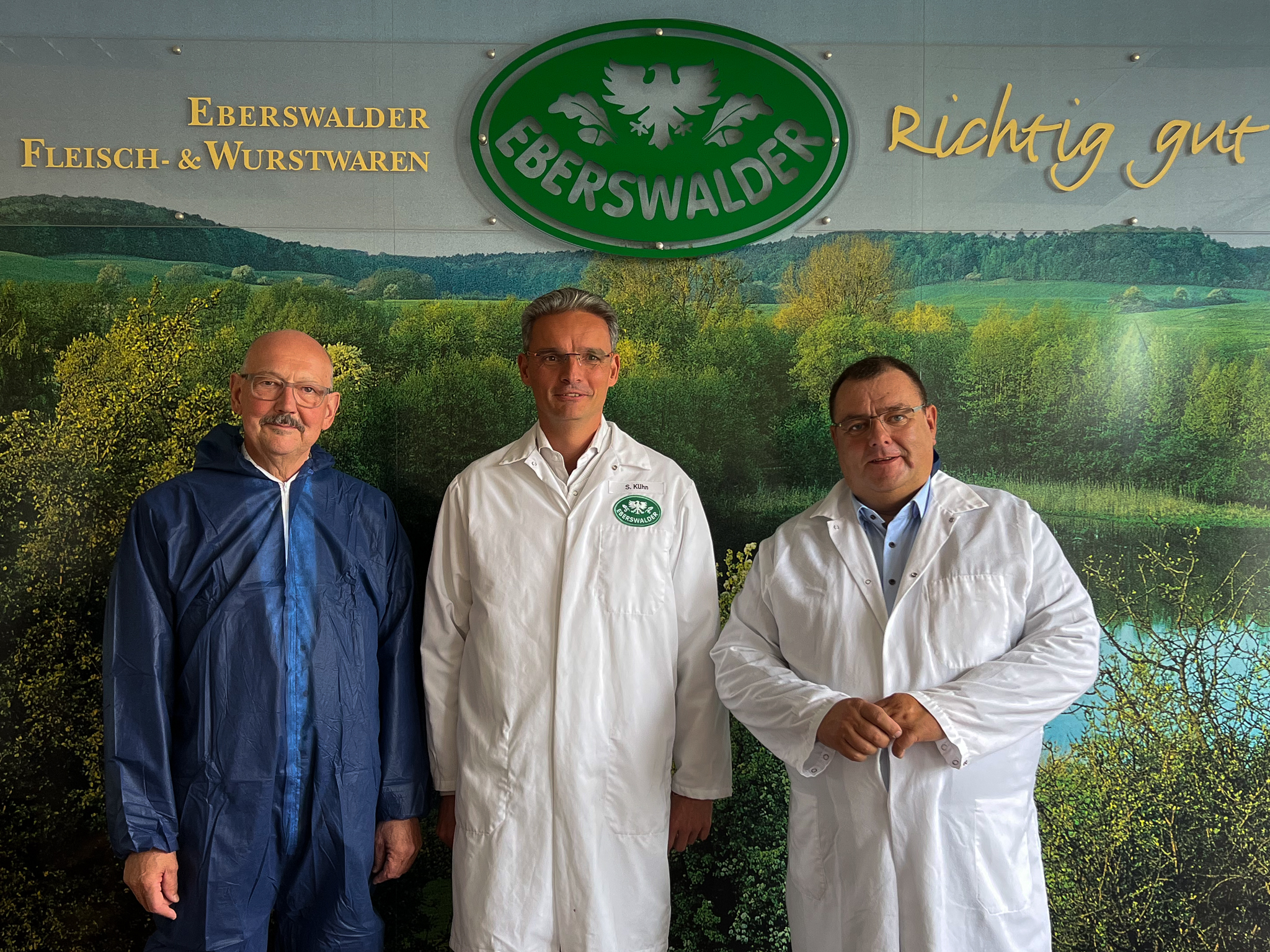 Bundestagsabgeordnete Boginski und Bodtke mit Geschäftsführer Kühn